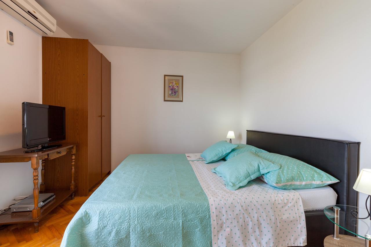 Rooms Marinac Podstrana Buitenkant foto
