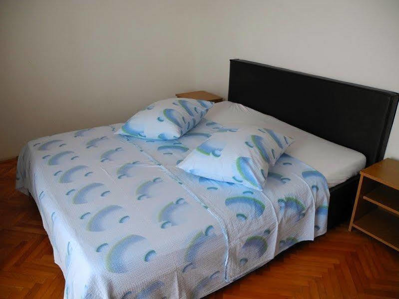 Rooms Marinac Podstrana Buitenkant foto