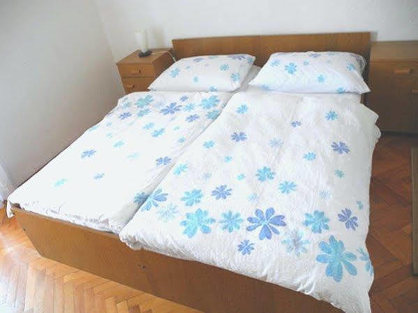 Rooms Marinac Podstrana Buitenkant foto